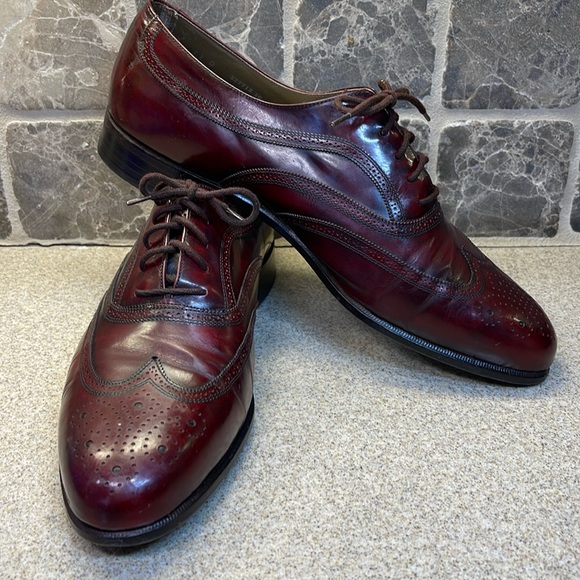 Berkshire Bally Other - 663 Berkshire 02 Extra Souple WING BALLY Switzerland SIZE 11D  Burgundy color.